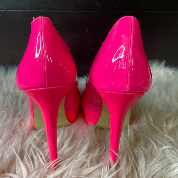 Aldo neon pink high heel - Picture 5 of 5
